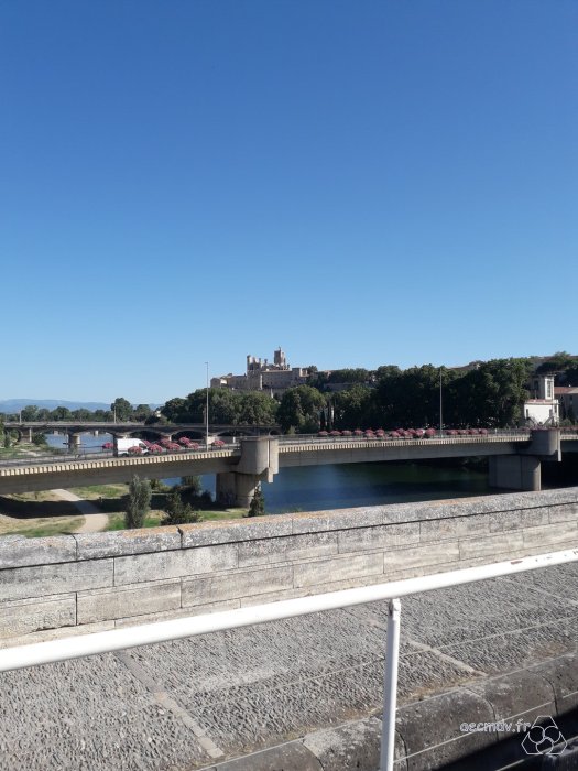 St-Nazaire vue du Pont Canal sur l'Orb